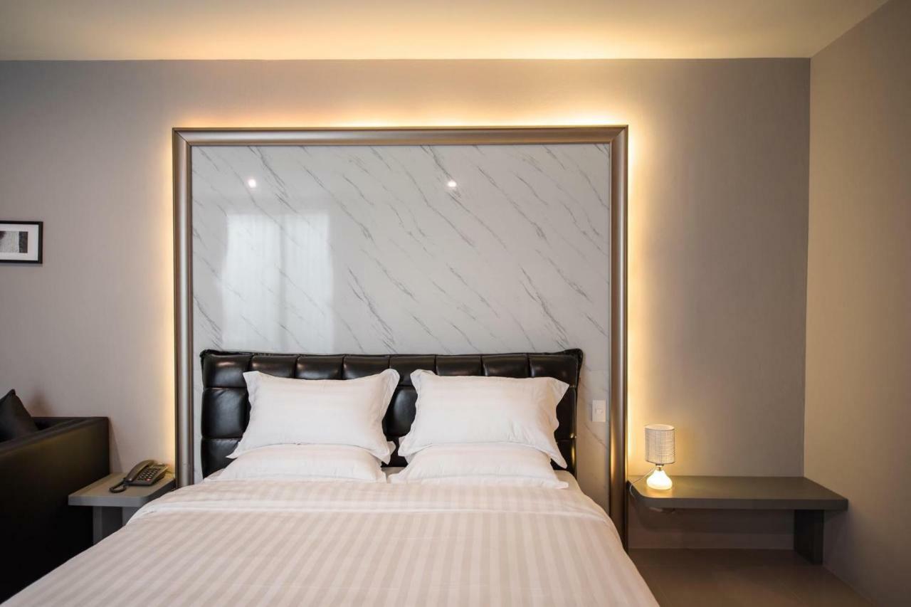 The Valen Resort Bangkok Eksteriør bilde
